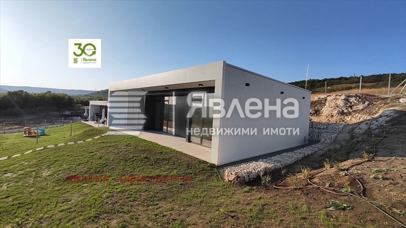 Продава КЪЩА, с. Църква, област Добрич, снимка 9 - Къщи - 54624493
