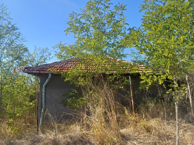Продава КЪЩА в област Стара Загора, с. Великово - 60 кв.м / 12 200 € » 23 861.13 лв.