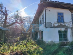 Casa Cuțina, regiunea Veliko Tarnovo 1