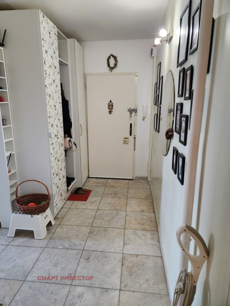 Продава  3-стаен град София , Младост 1 , 76 кв.м | 42319125