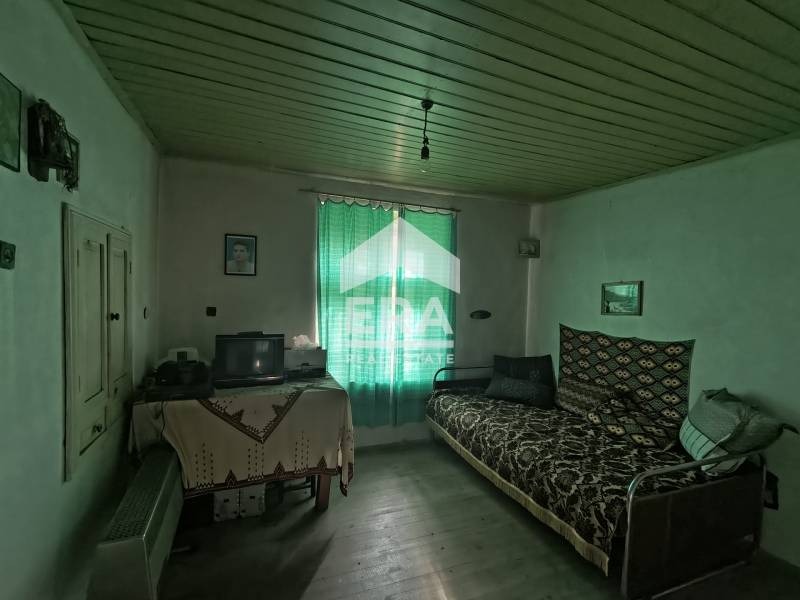 Продава КЪЩА, с. Идилево, област Габрово, снимка 6 - Къщи - 51582774