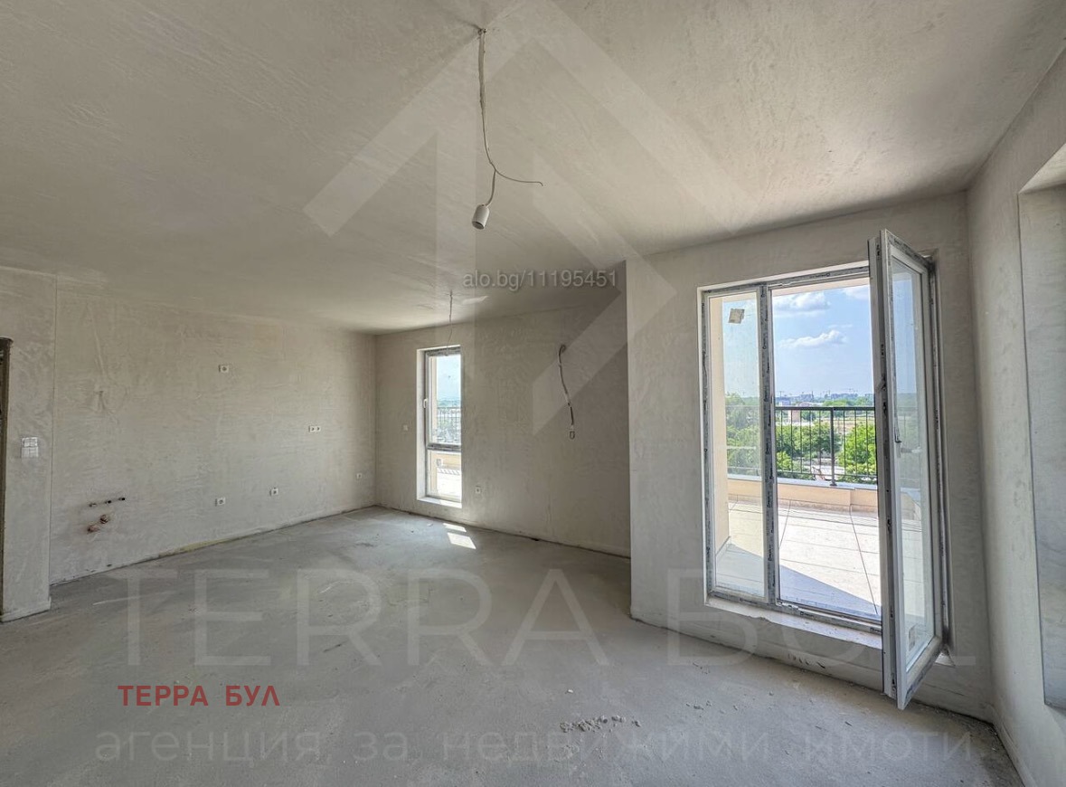 Продава 2-СТАЕН, гр. Пловдив, Остромила, снимка 2 - Апартаменти - 55780030