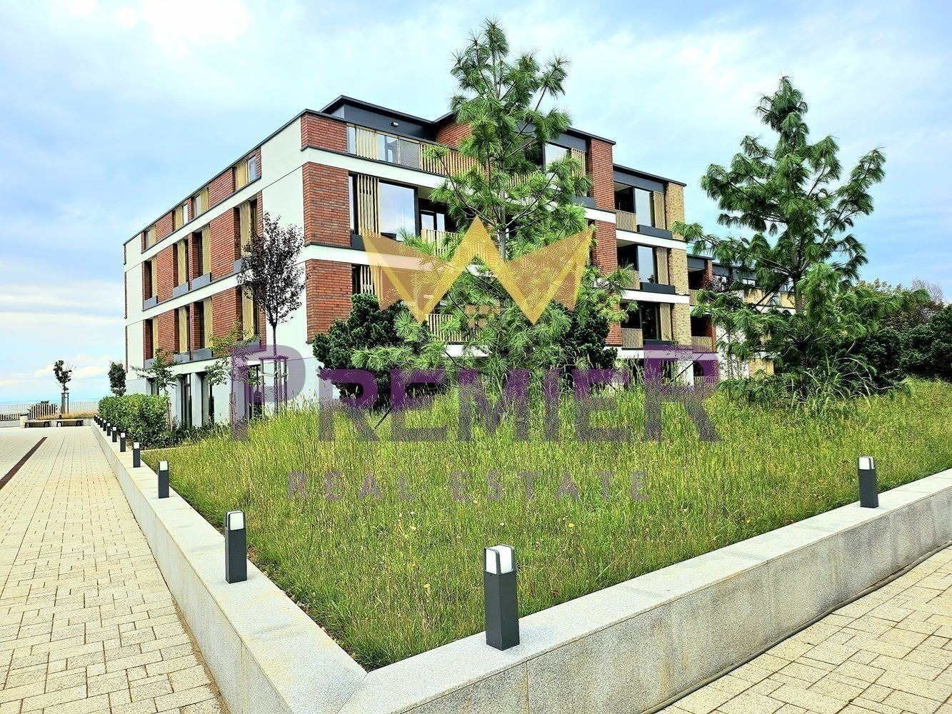 Продава 4-СТАЕН, гр. София, Бояна, снимка 2 - Апартаменти - 53708049