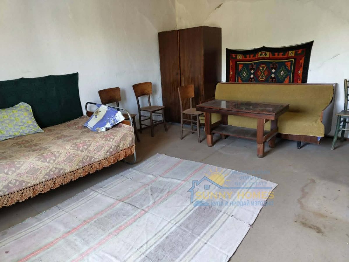 Продава КЪЩА, с. Крамолин, област Габрово, снимка 7 - Къщи - 54442114