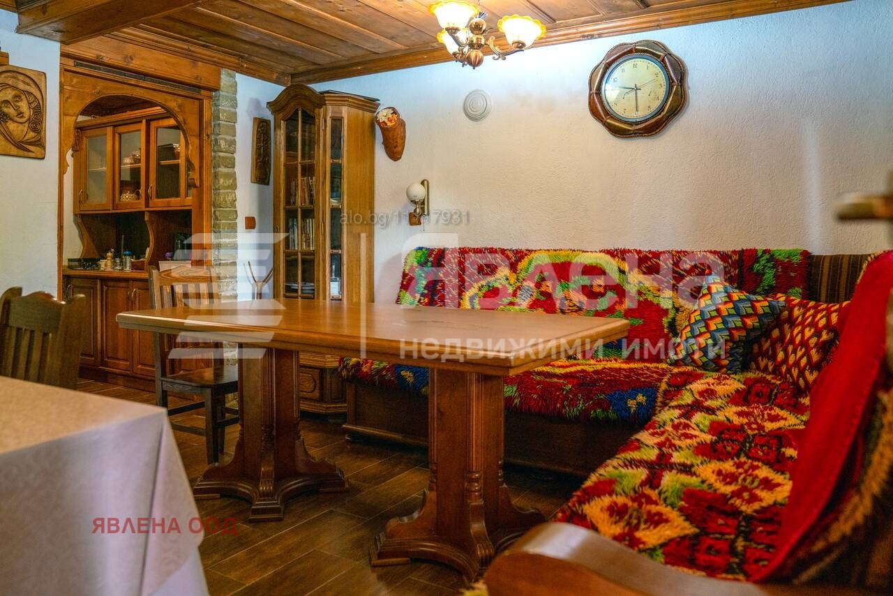 Продава ХОТЕЛ, с. Катунище, област Сливен, снимка 9 - Хотели - 56126206