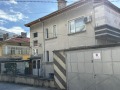 Продава ЕТАЖ ОТ КЪЩА, гр. Карлово, област Пловдив, снимка 1