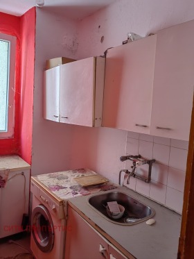 Продажба на едностайни апартаменти в град Благоевград - изображение 1 