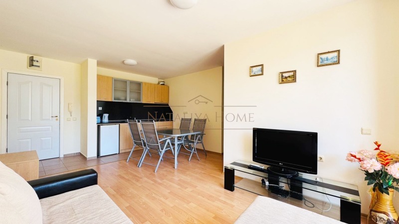 Na prodej  1 ložnice oblast Burgas , k.k. Slančev brjag , 60 m2 | 71700983
