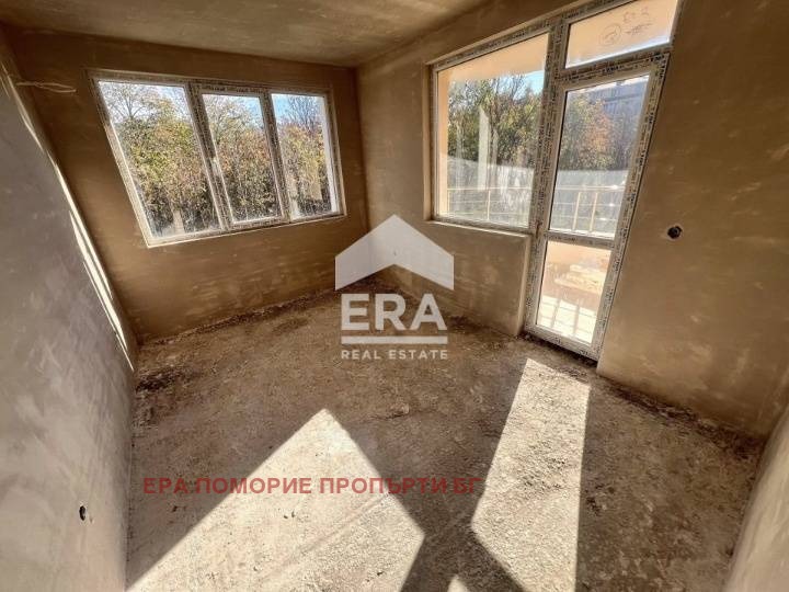 Продава 2-СТАЕН, гр. Поморие, област Бургас, снимка 3 - Апартаменти - 52400830