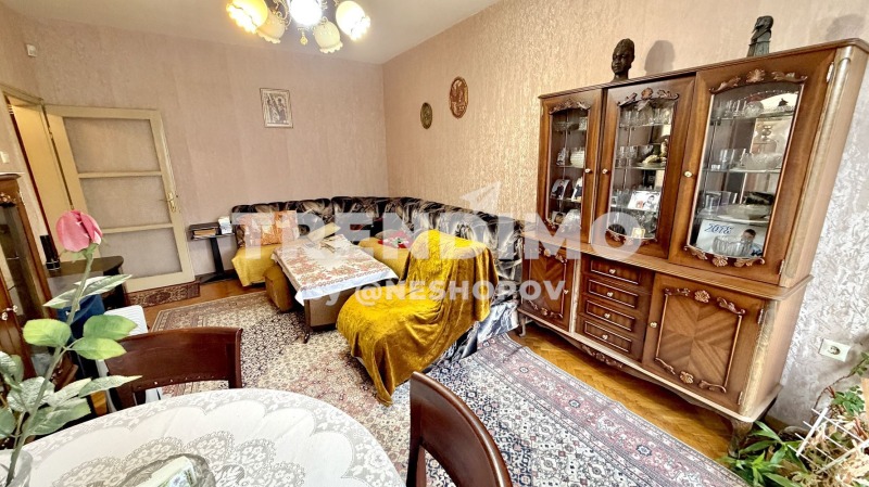 Продава 3-СТАЕН, гр. София, Гоце Делчев, снимка 6 - Апартаменти - 52732335