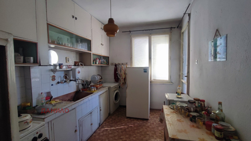 Продава  Многостаен град Велико Търново , Център , 122 кв.м | 56179849 - изображение [5]