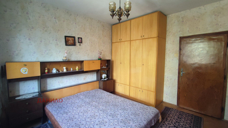 Продава  Многостаен град Велико Търново , Център , 122 кв.м | 56179849 - изображение [6]