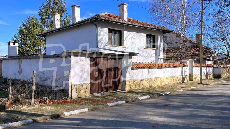 Продава КЪЩА, с. Нова махала, област Стара Загора, снимка 2 - Къщи - 46103109