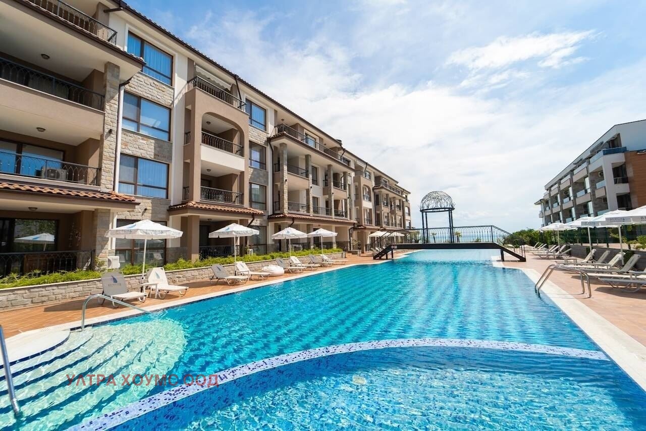 Продава 3-СТАЕН, гр. Бургас, Сарафово, снимка 2 - Апартаменти - 53982233