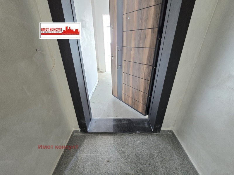 Продава  2-стаен град Пловдив , Остромила , 71 кв.м | 48537273 - изображение [5]