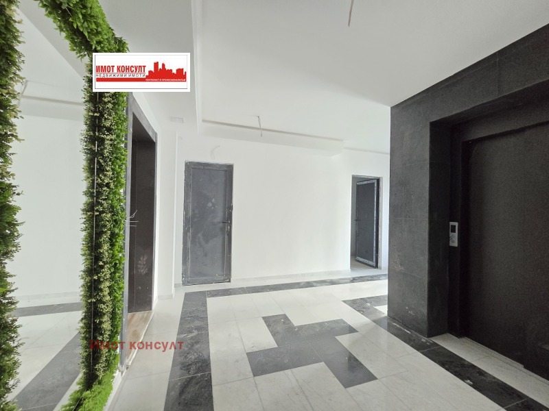 Продава  2-стаен град Пловдив , Остромила , 71 кв.м | 48537273 - изображение [3]
