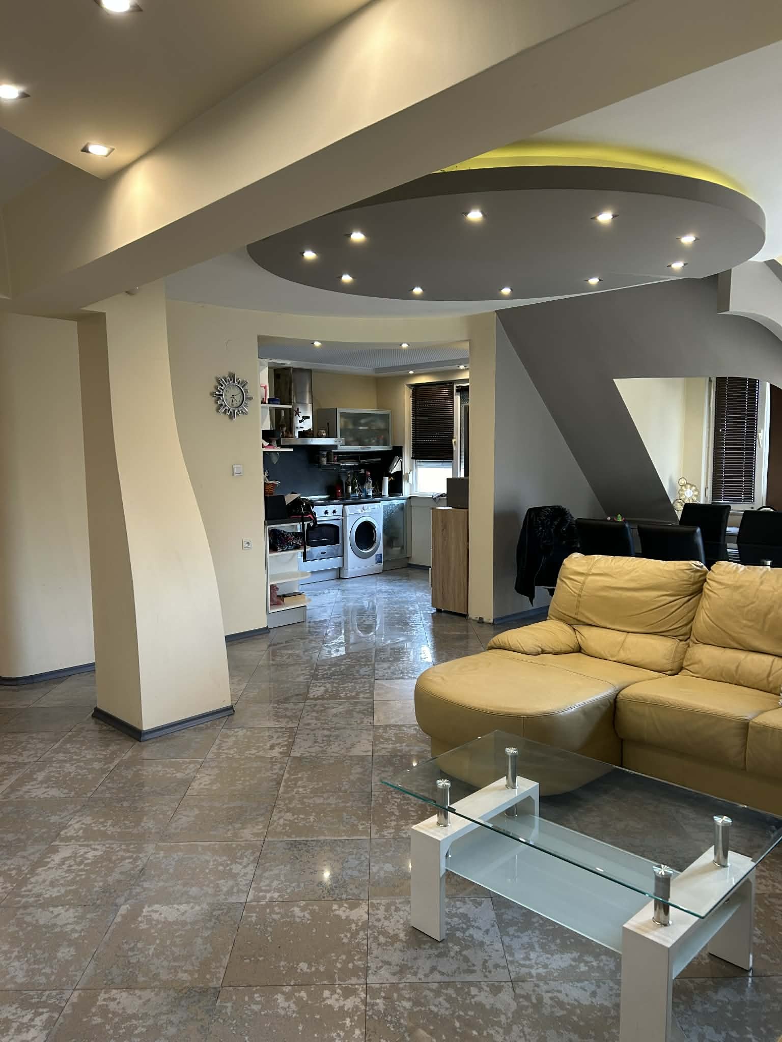 Продава 3-СТАЕН, гр. Пловдив, Кършияка, снимка 3 - Апартаменти - 53711130