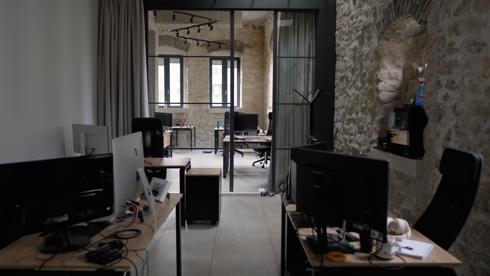 Продава ОФИС, гр. Варна, Гръцка махала, снимка 7 - Офиси - 53683448