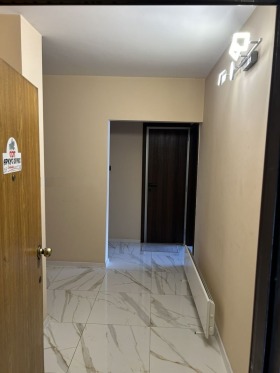 2 Schlafzimmer Oborishte, Sofia 2