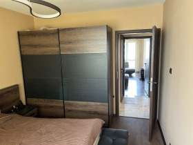 2 Schlafzimmer Oborishte, Sofia 5