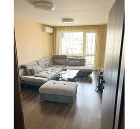 2 Schlafzimmer Oborishte, Sofia 1