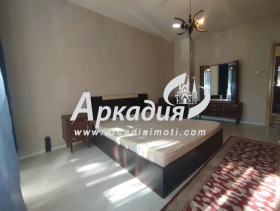 3 slaapkamers Vastanitsjeski, Plovdiv 4