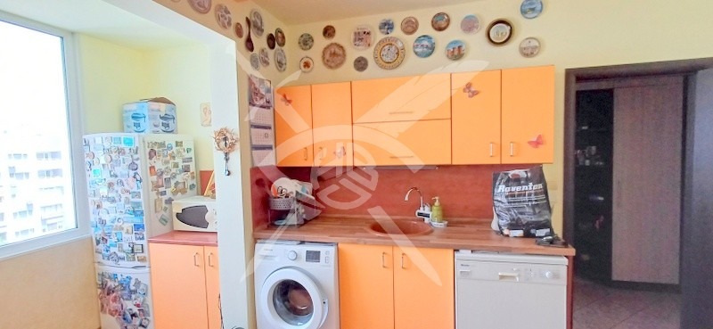 For Sale  2 bedroom Burgas , Vazrazhdane , 70 sq.m | 11333078 - image [2]