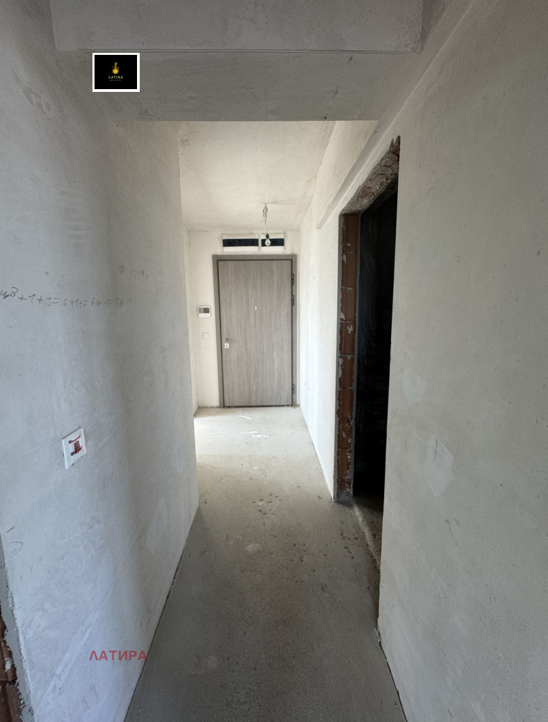 Na sprzedaż  2 sypialnie Sofia , Poligona , 177 mkw | 93186790 - obraz [3]