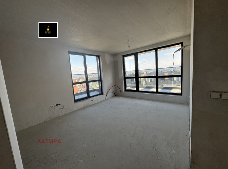 Na sprzedaż  2 sypialnie Sofia , Poligona , 177 mkw | 93186790 - obraz [5]