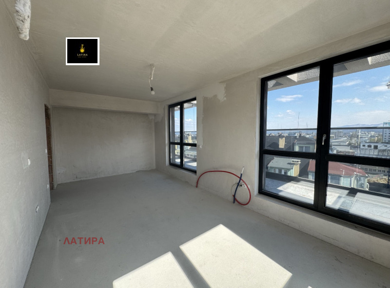 Na sprzedaż  2 sypialnie Sofia , Poligona , 177 mkw | 93186790 - obraz [6]