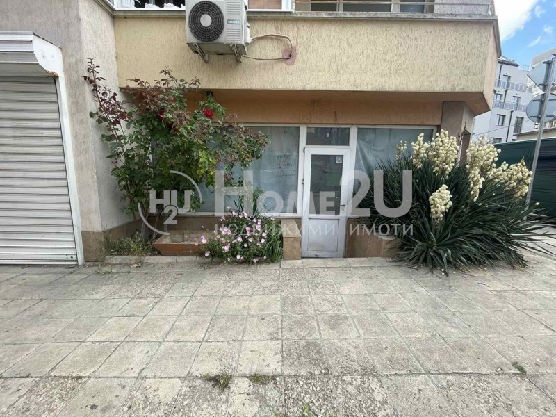 À venda  Escritório Varna , Kolhozen pazar , 30 m² | 27101000