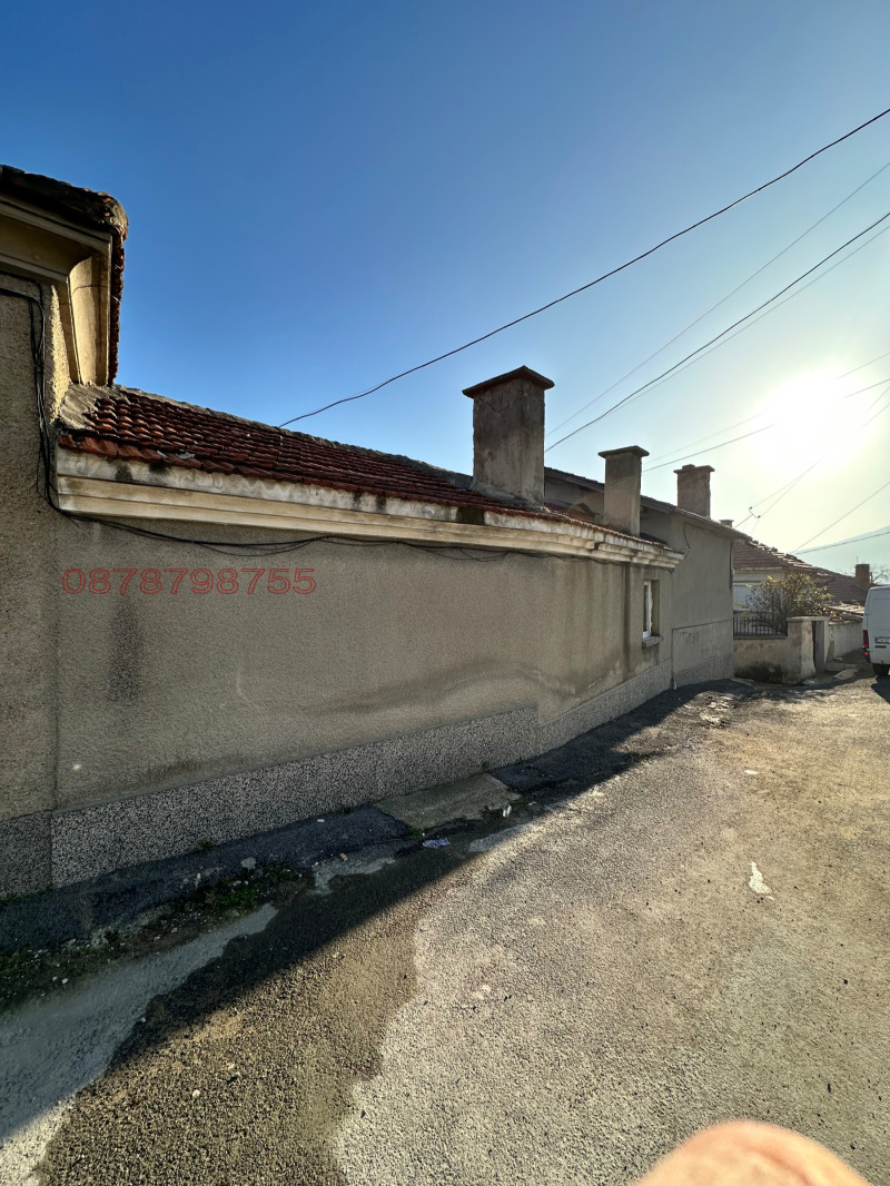 Продава КЪЩА, гр. Сливен, Комлука, снимка 2 - Къщи - 52785498