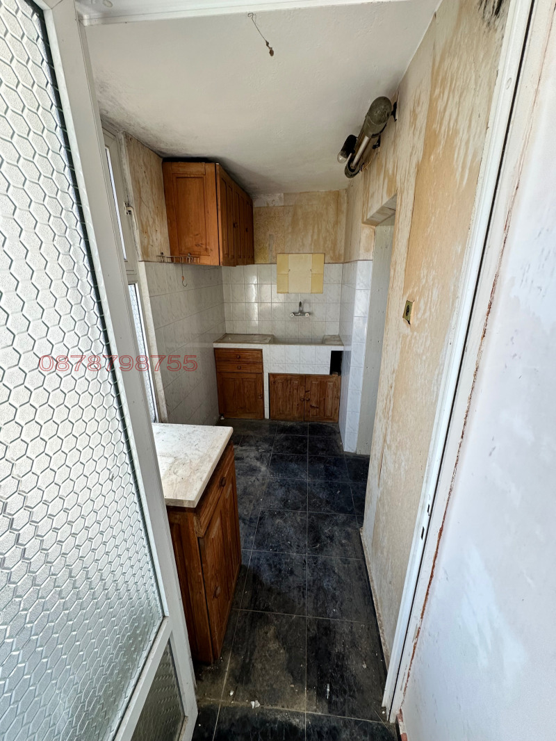 Продава КЪЩА, гр. Сливен, Комлука, снимка 3 - Къщи - 52785498