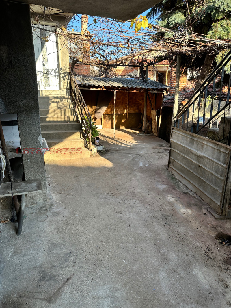 Продава КЪЩА, гр. Сливен, Комлука, снимка 17 - Къщи - 52785498