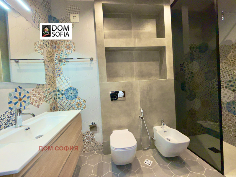 Продава КЪЩА, гр. София, Център, снимка 14 - Къщи - 53305772