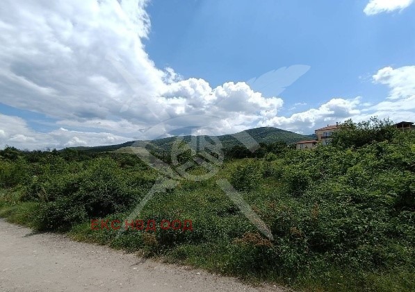 Zu verkaufen  Handlung region Plowdiw , Markowo , 1480 qm | 14785495 - Bild [2]