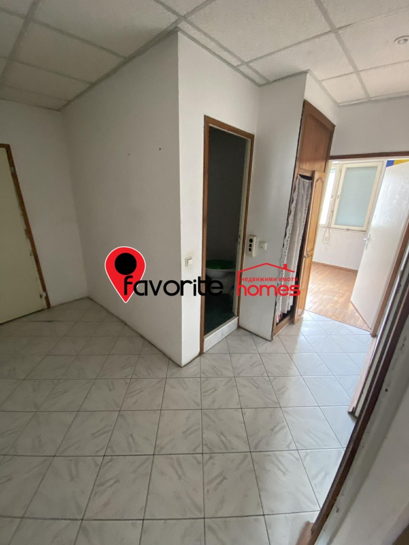 Продава 3-СТАЕН в град Шумен, Боян Българанов 2 - 88 кв.м / 94 000 € » 183 848.02 лв., ФАВОРИТ НЕДВИЖИМИ ИМОТИ