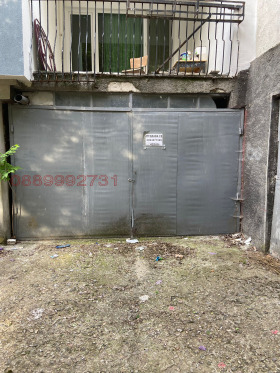 Garage Vazrozjdentsi, Kardzjali