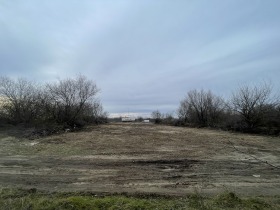 Парцел град Варна, Летище