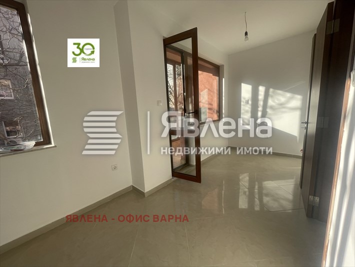 Продава 1-СТАЕН, гр. Варна, Операта, снимка 1 - Aпартаменти - 48339912