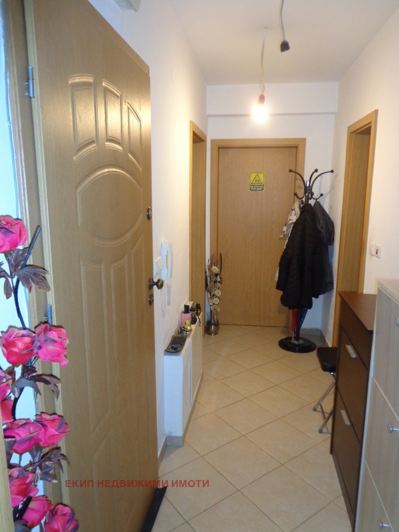 Продава  2-стаен град София , Зона Б-18 , 72 кв.м | 94635400 - изображение [11]