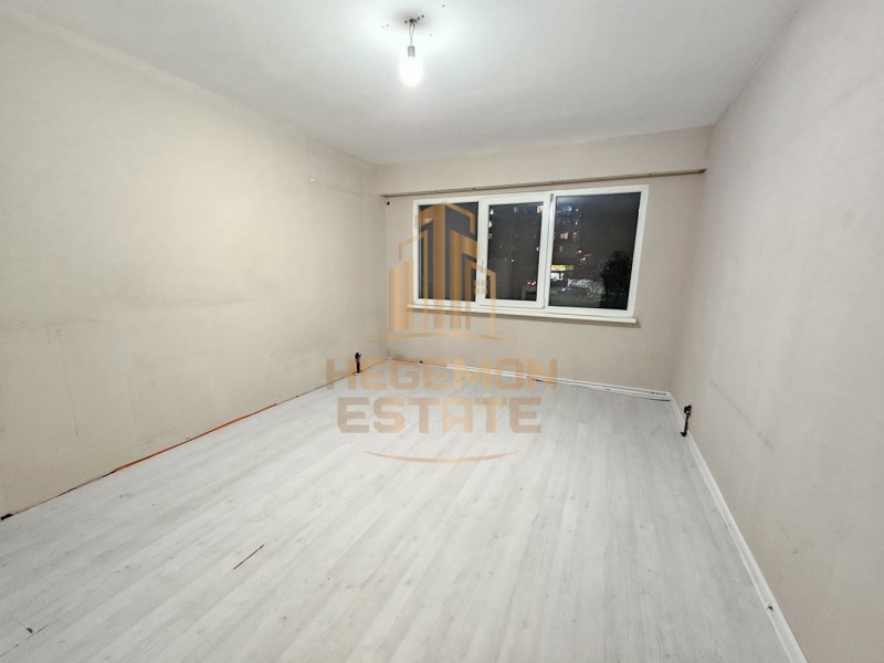 Продава 2-СТАЕН, гр. Варна, Владислав Варненчик 1