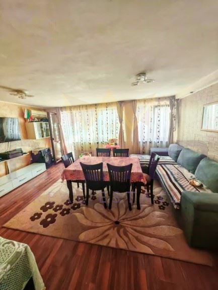 Продава 2-СТАЕН, гр. Варна, Колхозен пазар