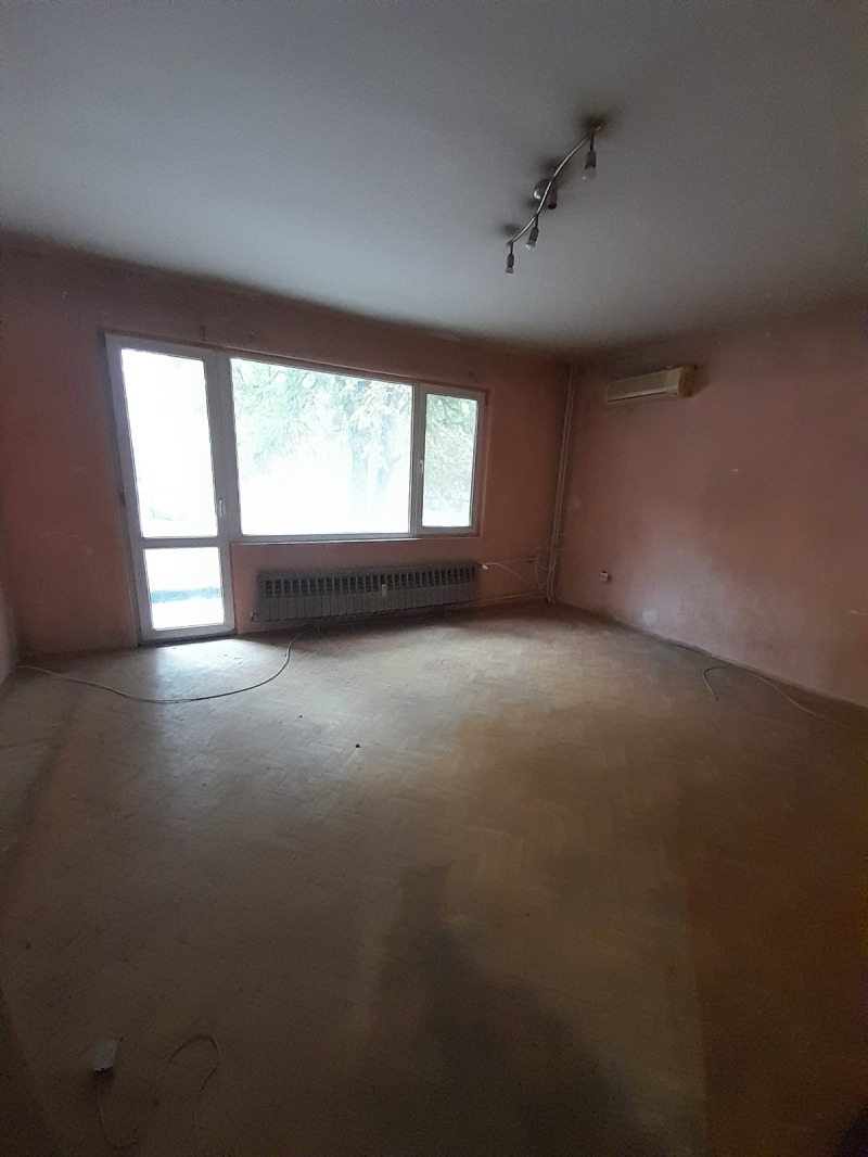 Te koop  3 slaapkamers Pleven , Idealen tsentar , 120 m² | 34200682