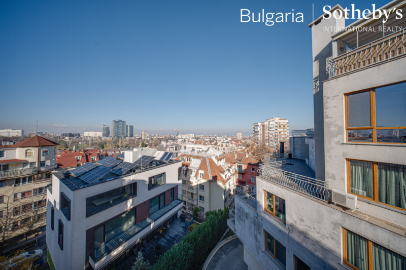 Продава 4-СТАЕН, гр. София, Лозенец