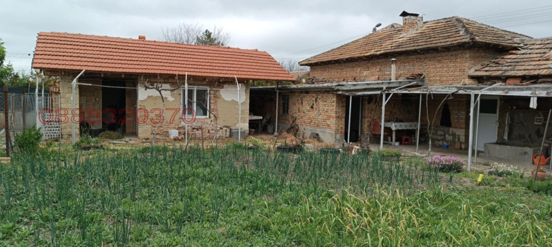 Продава КЪЩА, с. Брестак, област Варна, снимка 14 - Къщи - 52891212