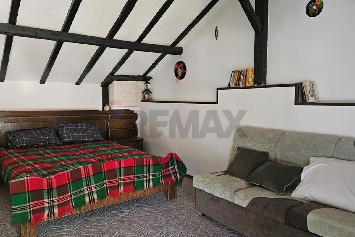 Продава КЪЩА, с. Вехтово, област Шумен, снимка 12 - Къщи - 55230100