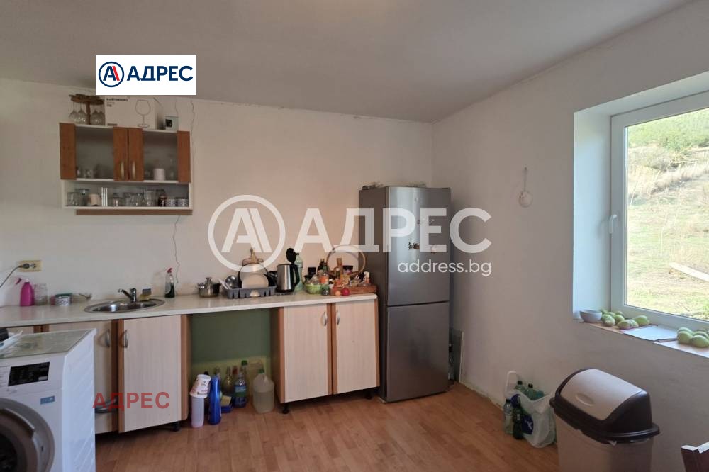 Продава КЪЩА, с. Падина, област Варна, снимка 12 - Къщи - 56254260