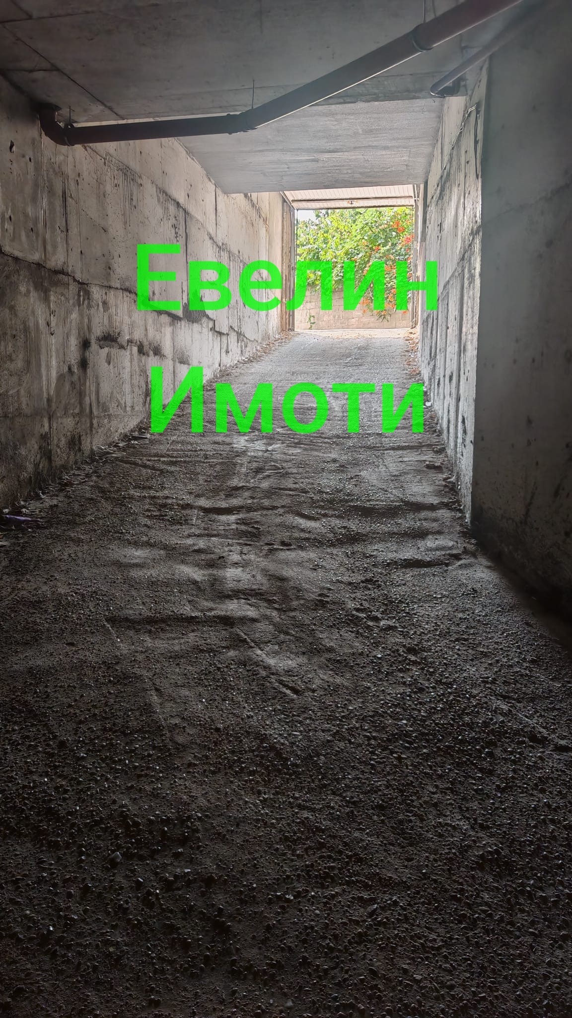 Продава ГАРАЖ, ПАРКОМЯСТО, гр. Русе, Широк център, снимка 5 - Гаражи и паркоместа - 55694987