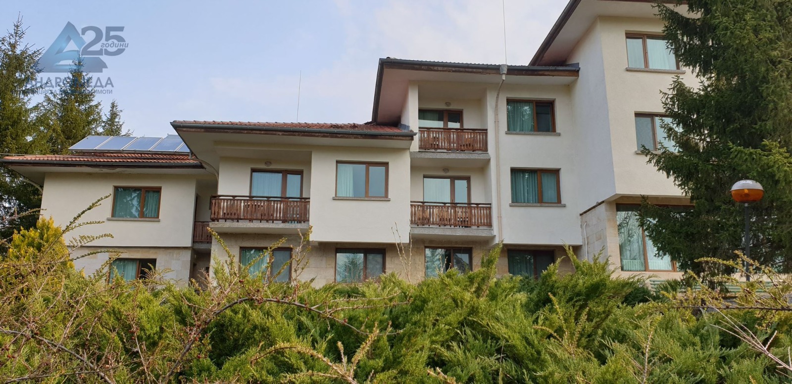 Продава ХОТЕЛ, гр. Априлци, област Ловеч, снимка 4 - Хотели - 54294075